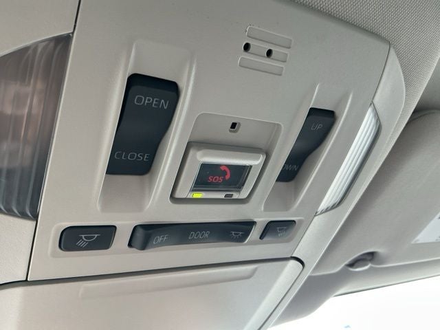 2023 Toyota Highlander Hybrid Bronze Edition