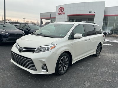 2018 Toyota Sienna Limited Premium 7 Passenger