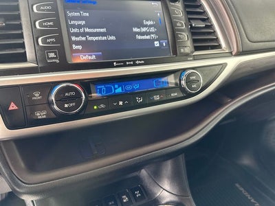 2017 Toyota Highlander Limited