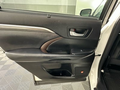2017 Toyota Highlander Limited
