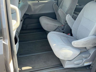 2017 Toyota Sienna LE 7 Passenger