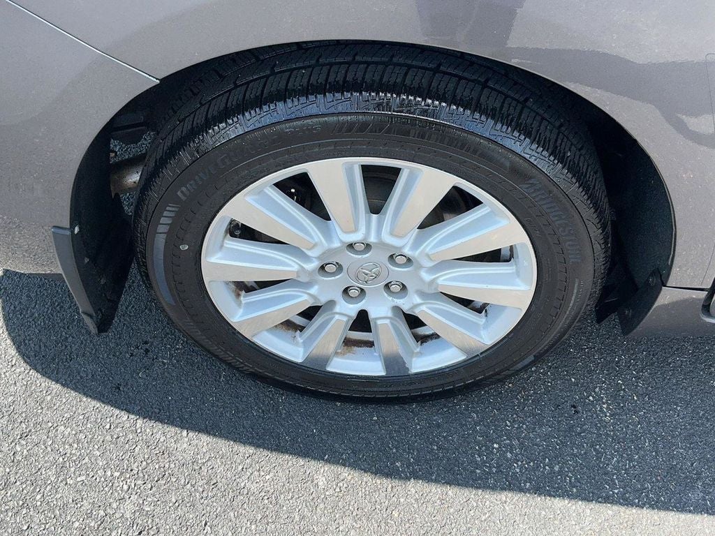 2017 Toyota Sienna LE 7 Passenger