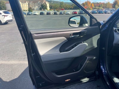 2024 Toyota Highlander Limited