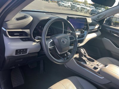 2024 Toyota Highlander Limited