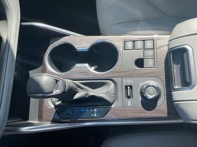 2024 Toyota Highlander Limited