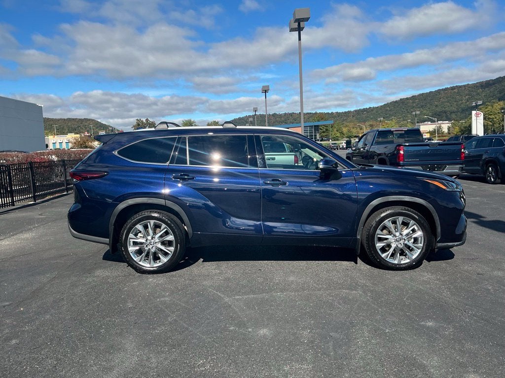 2024 Toyota Highlander Limited