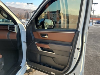 2025 Toyota Tundra Hybrid 1794 Edition