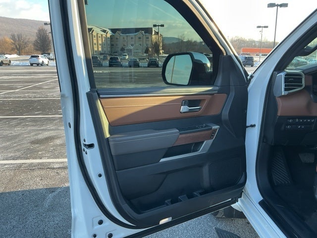 2025 Toyota Tundra Hybrid 1794 Edition