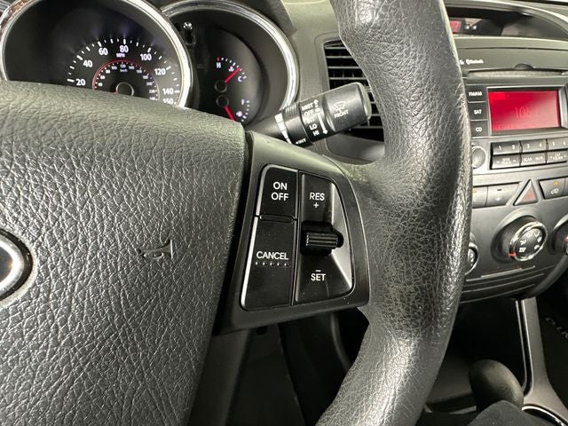 2011 Kia Sorento LX