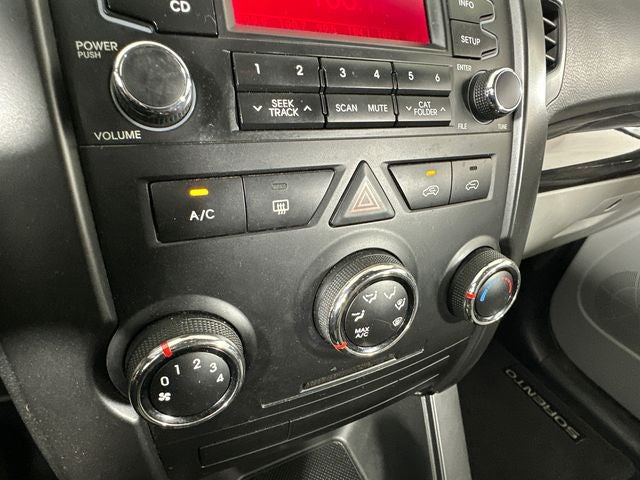 2011 Kia Sorento LX