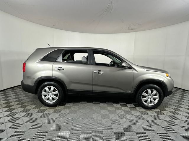 2011 Kia Sorento LX