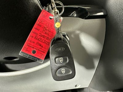 2011 Kia Sorento LX