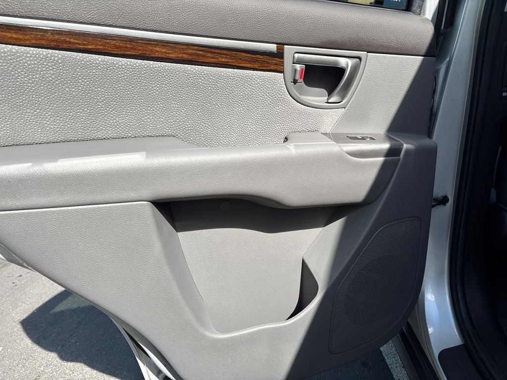 2012 Hyundai SANTA FE SE