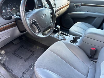2012 Hyundai SANTA FE SE