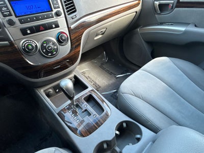 2012 Hyundai SANTA FE SE