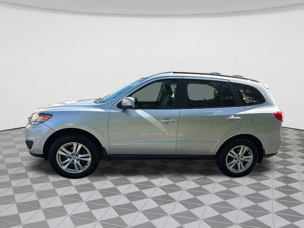 2012 Hyundai SANTA FE SE