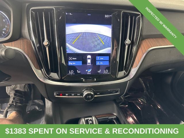 2021 Volvo S60 T6 Momentum