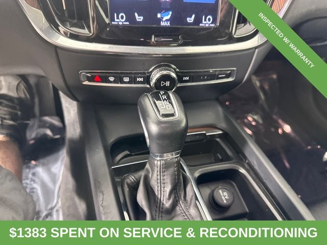 2021 Volvo S60 T6 Momentum