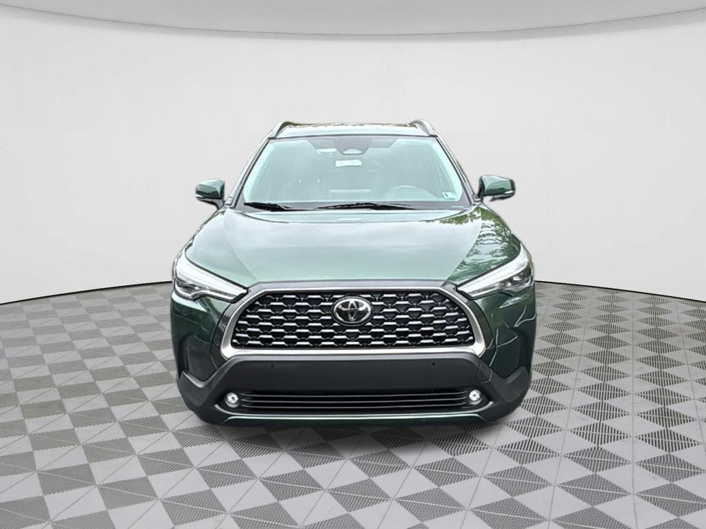 2024 Toyota Corolla Cross XLE
