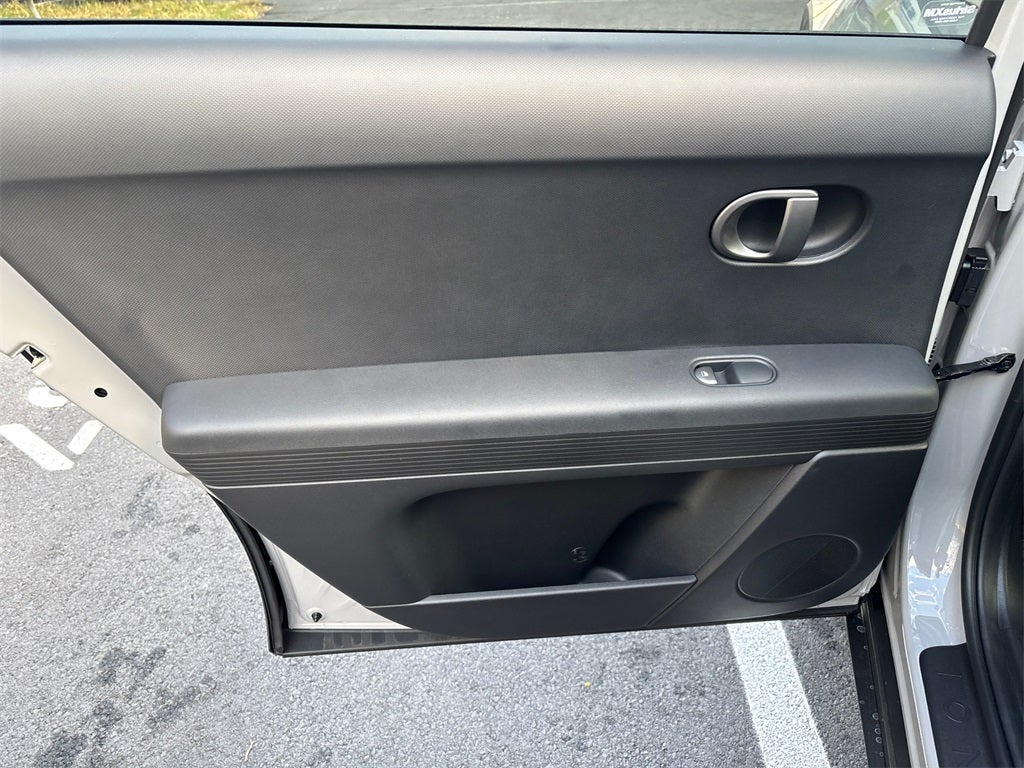 2026 Hyundai IONIQ 5 SE