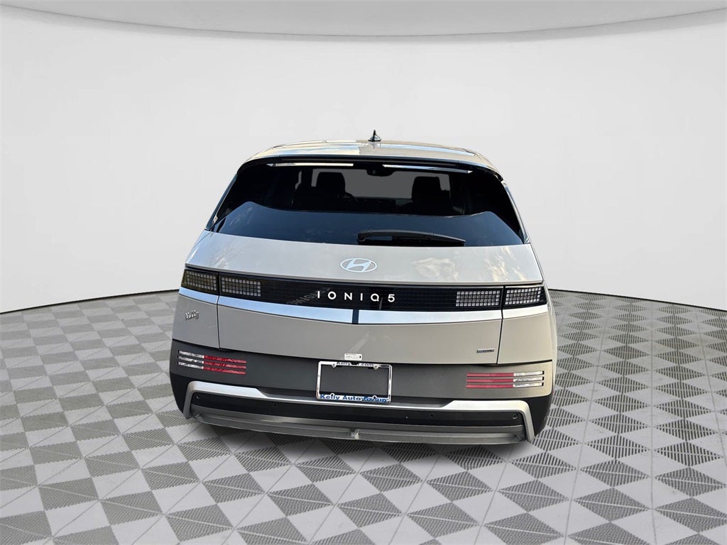 2026 Hyundai IONIQ 5 SE