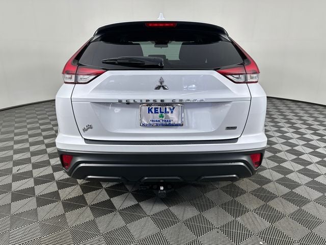 2022 Mitsubishi Eclipse Cross LE