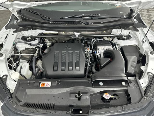 2024 Mitsubishi Eclipse Cross LE