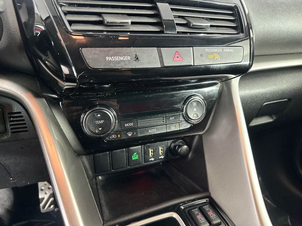 2022 Mitsubishi Eclipse Cross LE