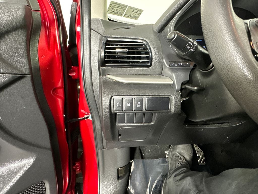 2022 Mitsubishi Eclipse Cross LE