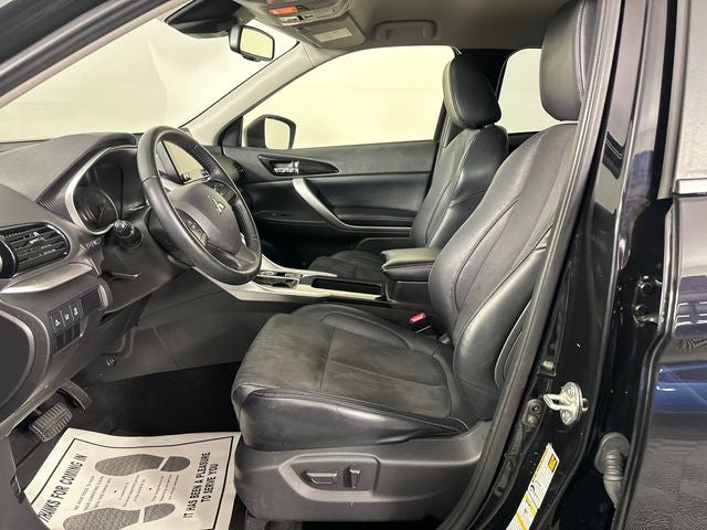 2023 Mitsubishi Eclipse Cross SE