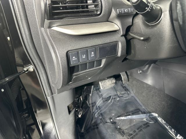 2023 Mitsubishi Eclipse Cross SE