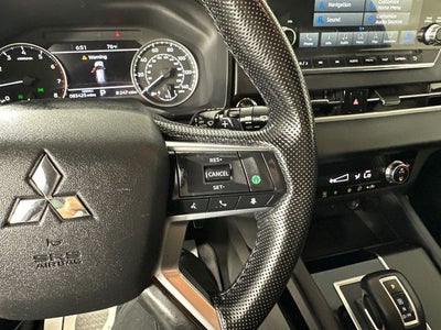 2022 Mitsubishi Outlander SE