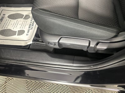 2023 Mitsubishi Outlander ES