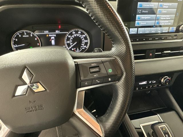 2022 Mitsubishi Outlander SE