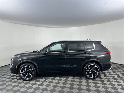 2022 Mitsubishi Outlander SEL