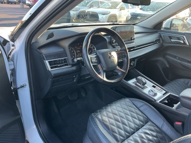 2022 Mitsubishi Outlander SEL