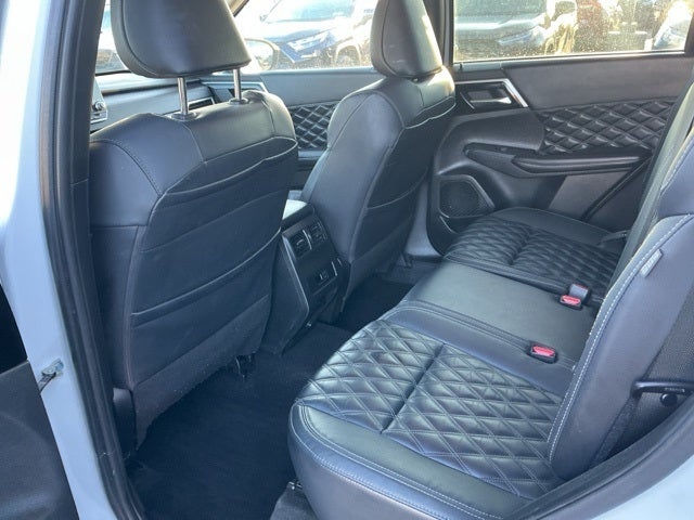 2022 Mitsubishi Outlander SEL