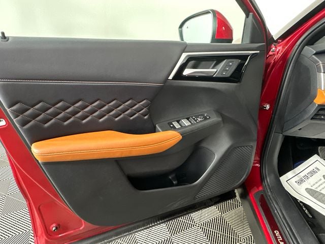 2023 Mitsubishi Outlander PHEV SEL