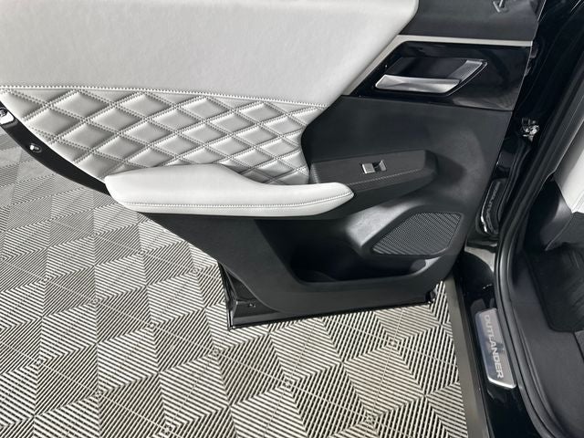 2025 Mitsubishi Outlander PHEV SEL