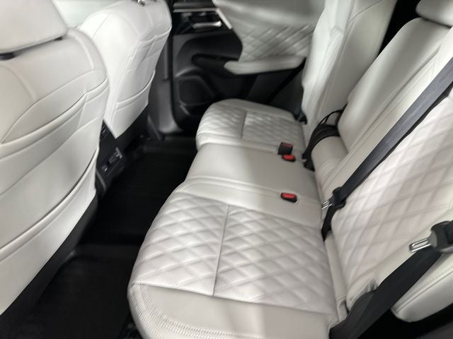 2025 Mitsubishi Outlander PHEV SEL