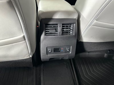 2025 Mitsubishi Outlander PHEV SEL