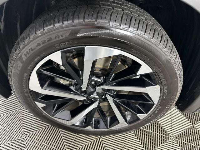 2025 Mitsubishi Outlander PHEV SEL