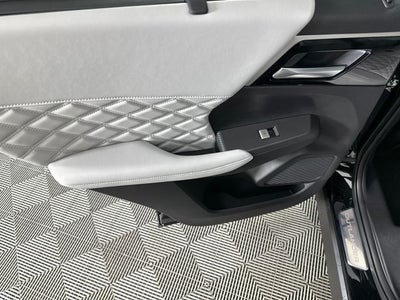 2025 Mitsubishi Outlander PHEV SEL