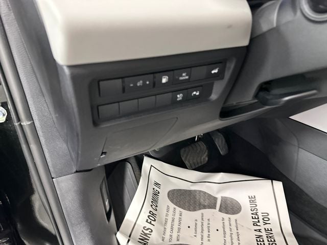 2025 Mitsubishi Outlander PHEV SEL