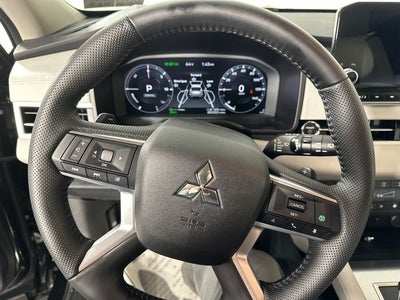 2025 Mitsubishi Outlander PHEV SEL