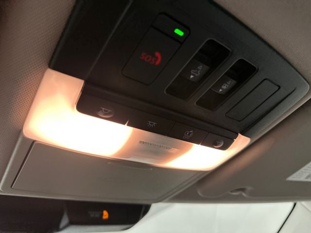 2025 Mitsubishi Outlander PHEV SEL