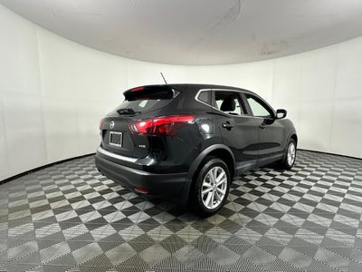 2017 Nissan Rogue Sport S