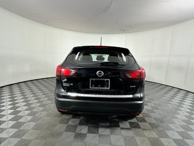 2017 Nissan Rogue Sport S