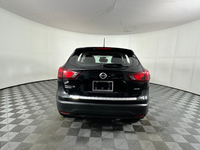 2017 Nissan Rogue Sport S