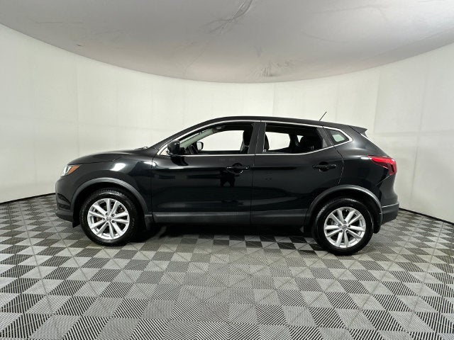 2017 Nissan Rogue Sport S